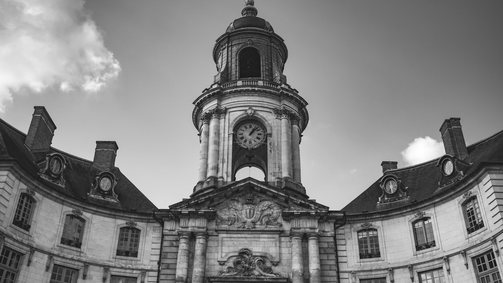 Hôtel de Ville de Rennes - illustration de la proximité des élus locaux